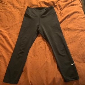 Black Nike Dri-Fit leggings